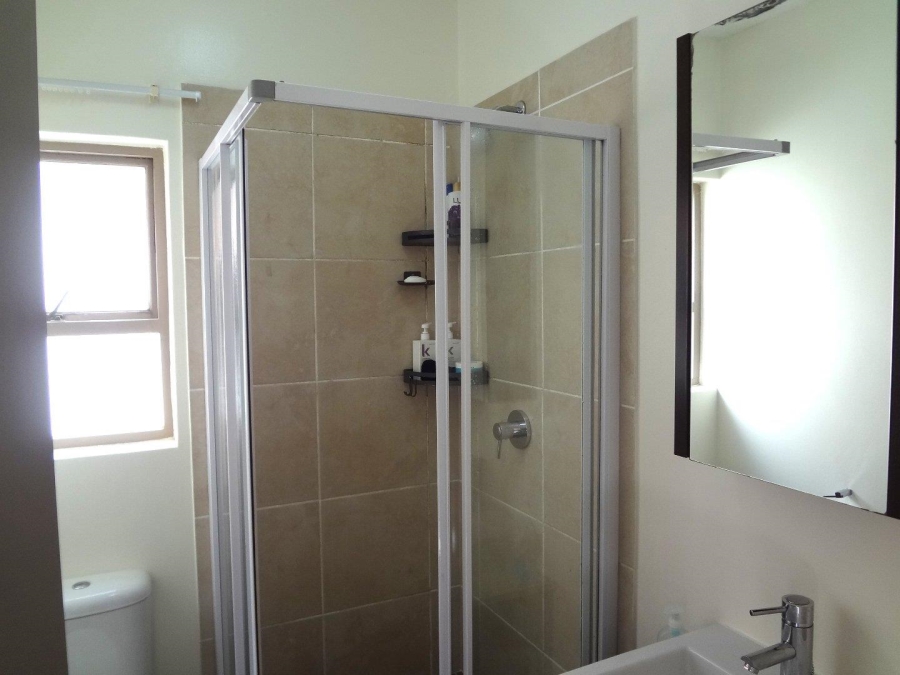 To Let 2 Bedroom Property for Rent in Lonehill Gauteng