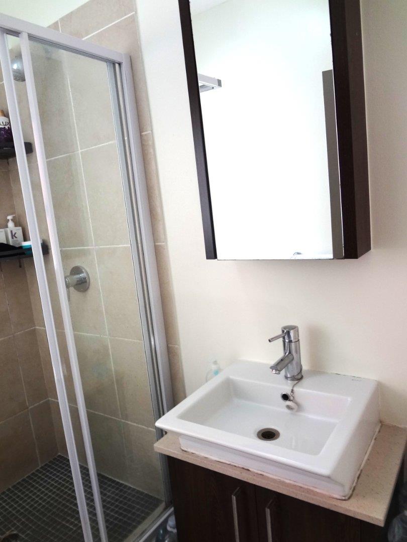 To Let 2 Bedroom Property for Rent in Lonehill Gauteng
