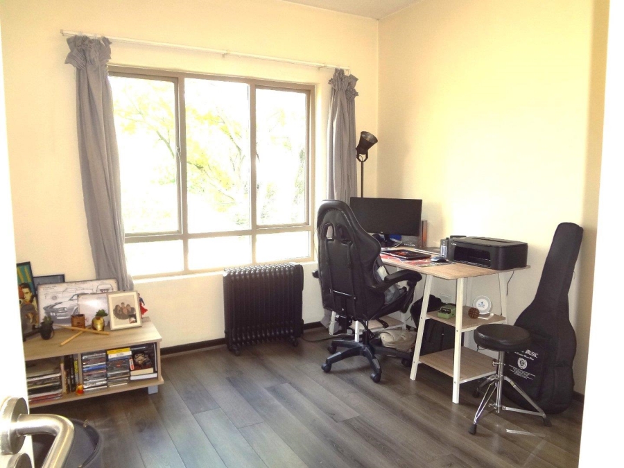 To Let 2 Bedroom Property for Rent in Lonehill Gauteng