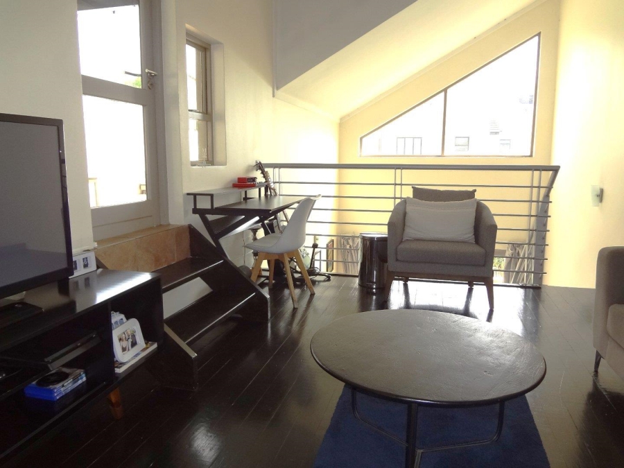 To Let 2 Bedroom Property for Rent in Lonehill Gauteng