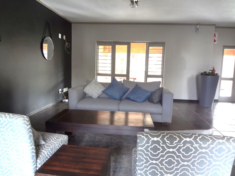 To Let 2 Bedroom Property for Rent in Lonehill Gauteng