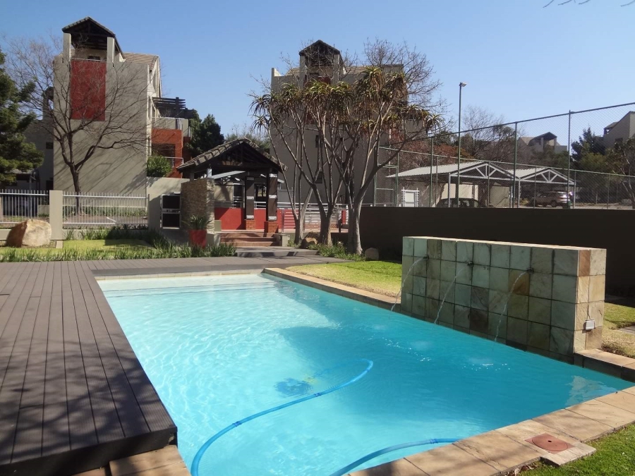 To Let 2 Bedroom Property for Rent in Lonehill Gauteng