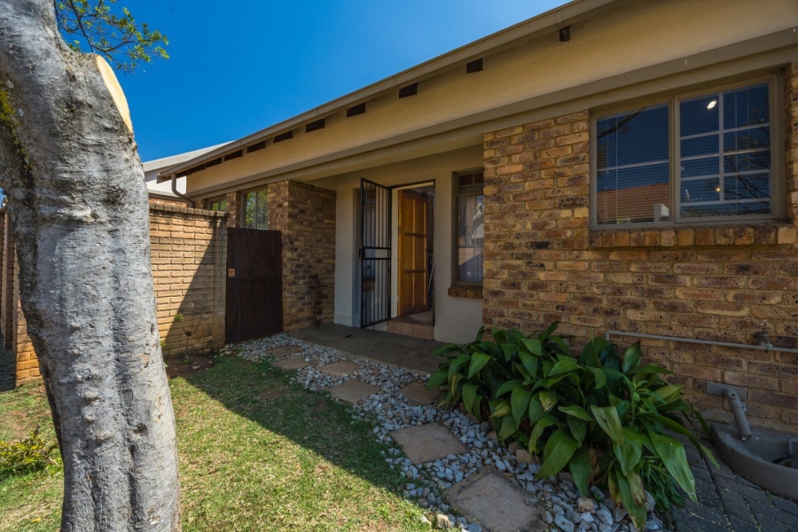 2 Bedroom Property for Sale in Equestria Gauteng