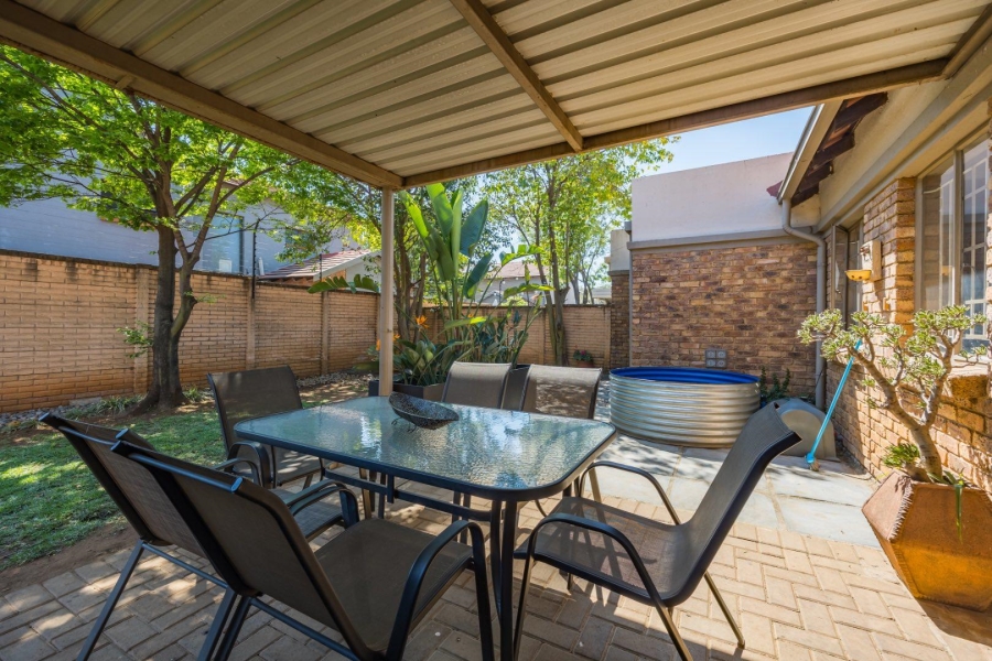 2 Bedroom Property for Sale in Equestria Gauteng