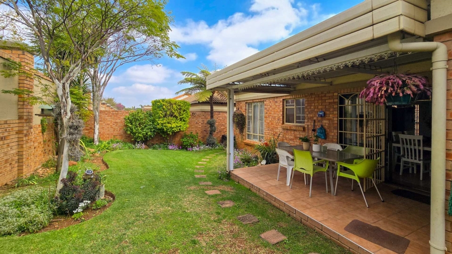 3 Bedroom Property for Sale in Moreleta Park Gauteng