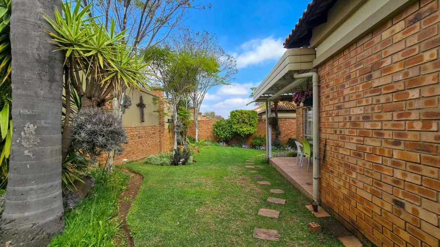 3 Bedroom Property for Sale in Moreleta Park Gauteng