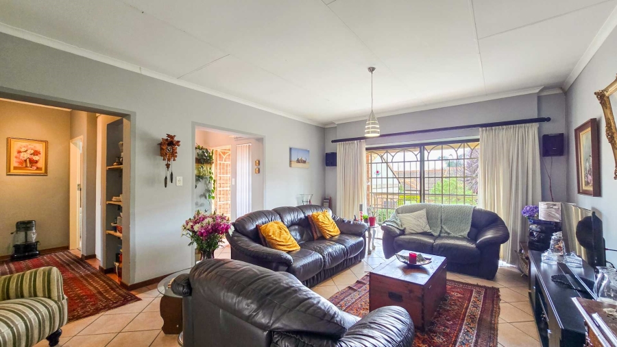 3 Bedroom Property for Sale in Moreleta Park Gauteng