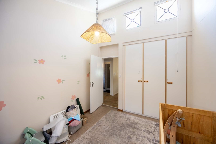3 Bedroom Property for Sale in La Montagne Gauteng