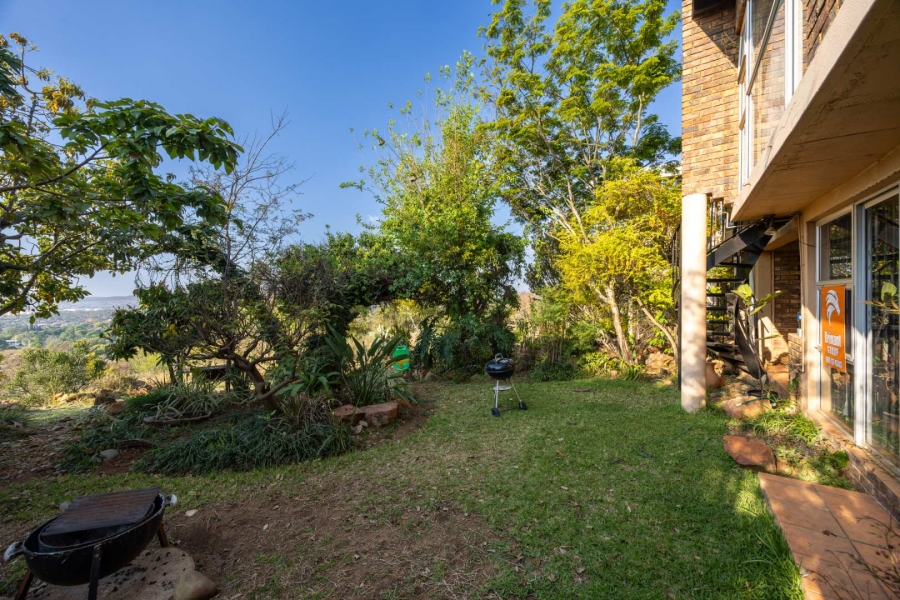 3 Bedroom Property for Sale in La Montagne Gauteng