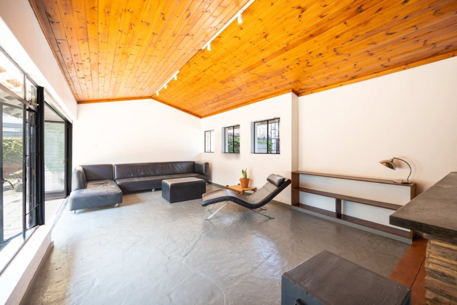 4 Bedroom Property for Sale in Brooklyn Gauteng