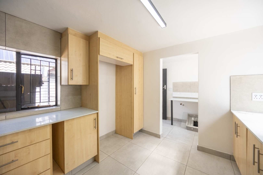 4 Bedroom Property for Sale in Brooklyn Gauteng