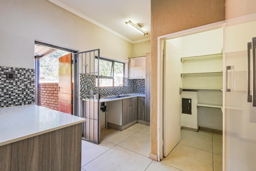 4 Bedroom Property for Sale in Die Wilgers Gauteng