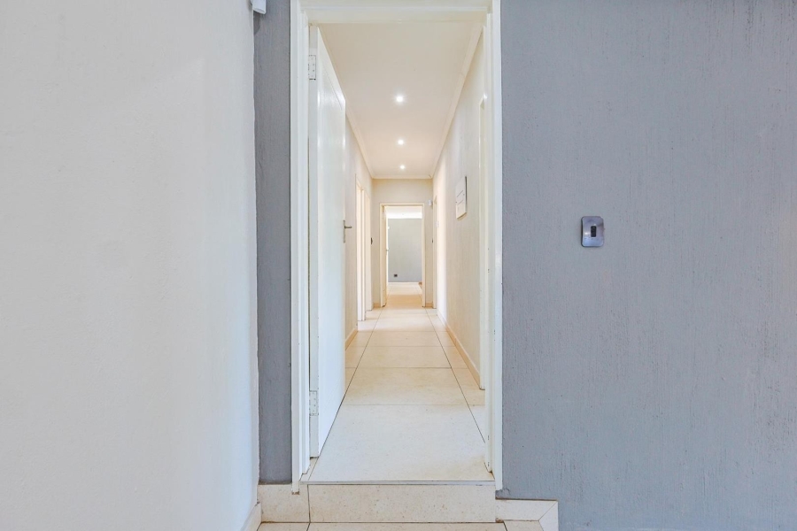 4 Bedroom Property for Sale in Die Wilgers Gauteng