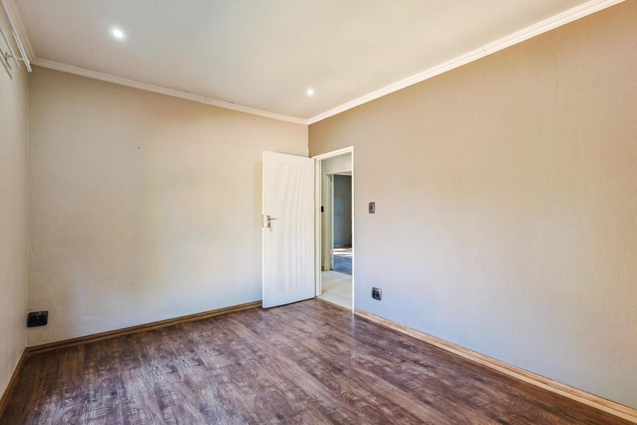 4 Bedroom Property for Sale in Die Wilgers Gauteng