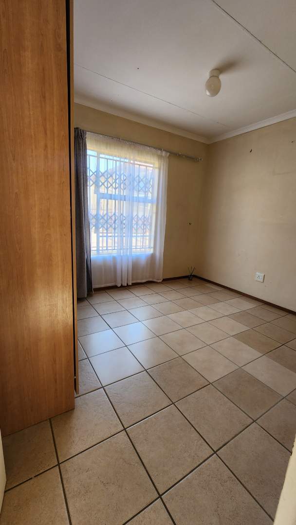 To Let 3 Bedroom Property for Rent in Heatherview Gauteng