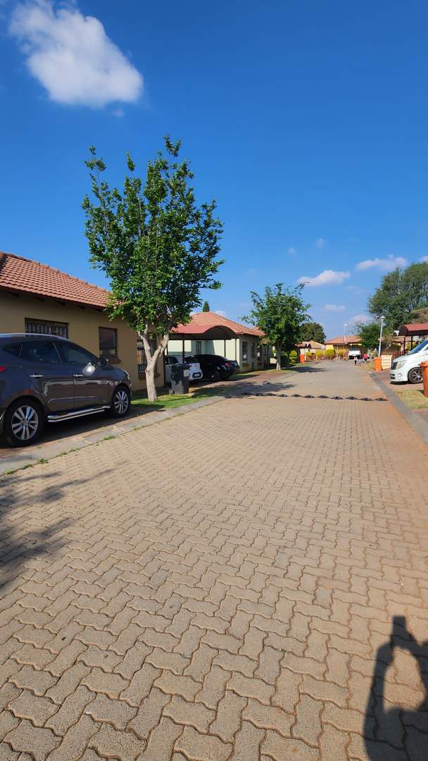 To Let 3 Bedroom Property for Rent in Heatherview Gauteng