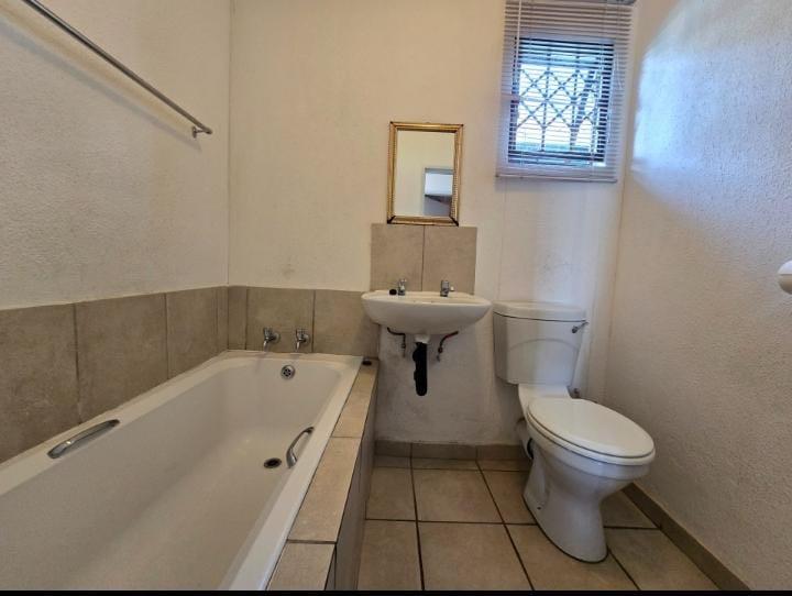 2 Bedroom Property for Sale in Savanna City Gauteng