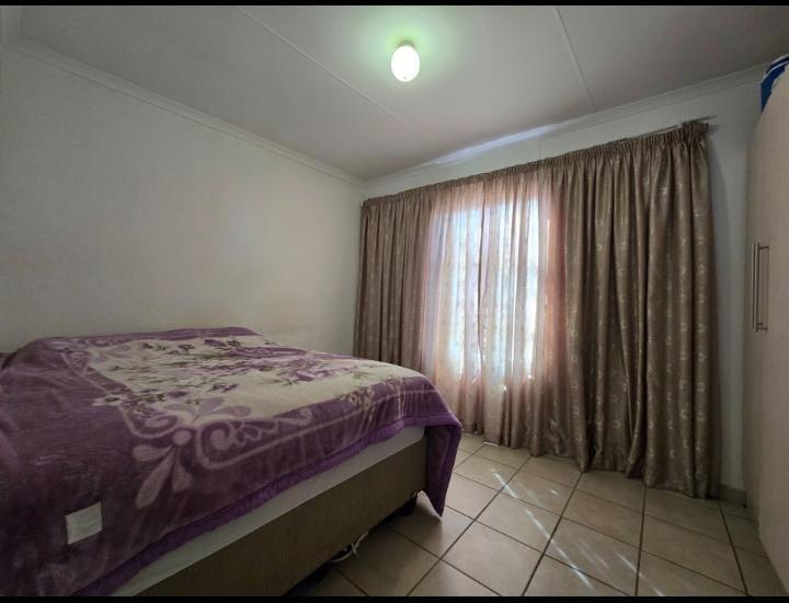 2 Bedroom Property for Sale in Savanna City Gauteng