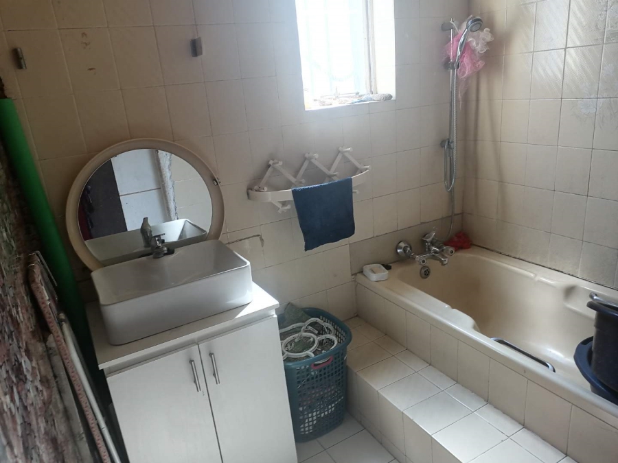 3 Bedroom Property for Sale in Rosettenville Gauteng
