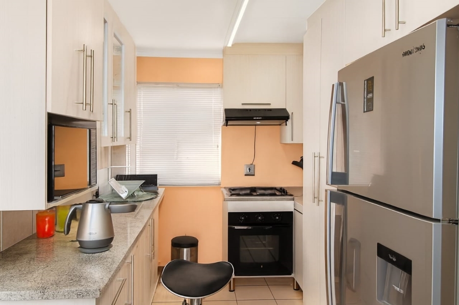 To Let 2 Bedroom Property for Rent in Protea Glen Gauteng