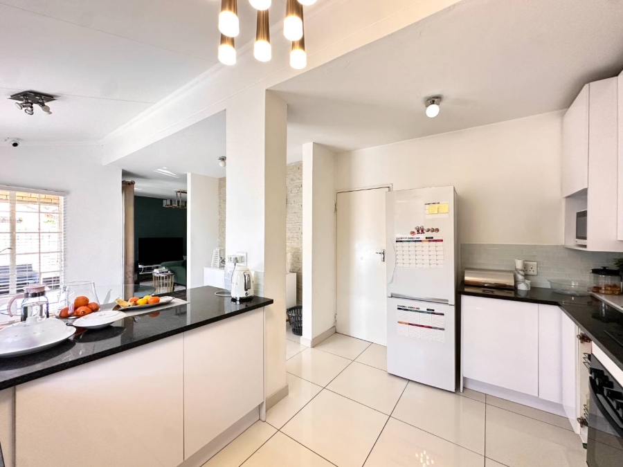 3 Bedroom Property for Sale in Equestria Gauteng