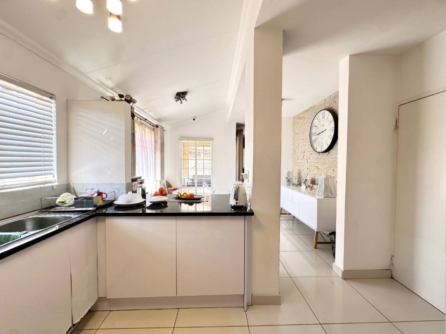 3 Bedroom Property for Sale in Equestria Gauteng