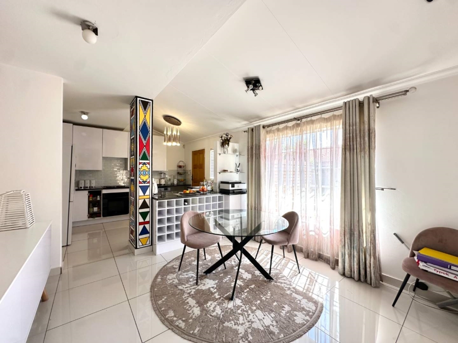 3 Bedroom Property for Sale in Equestria Gauteng