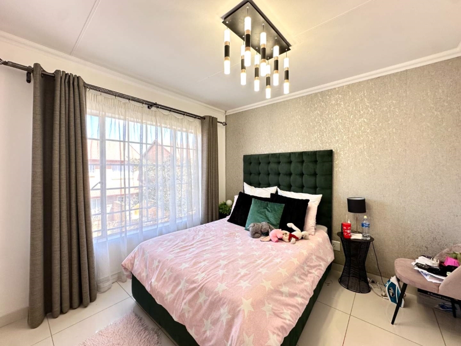 3 Bedroom Property for Sale in Equestria Gauteng