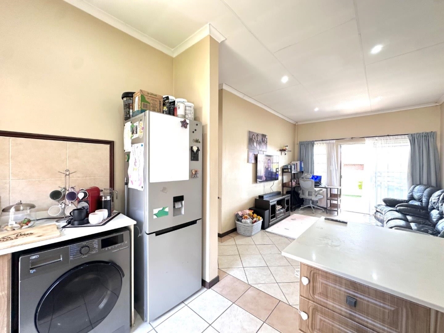 2 Bedroom Property for Sale in Mooikloof Ridge Gauteng