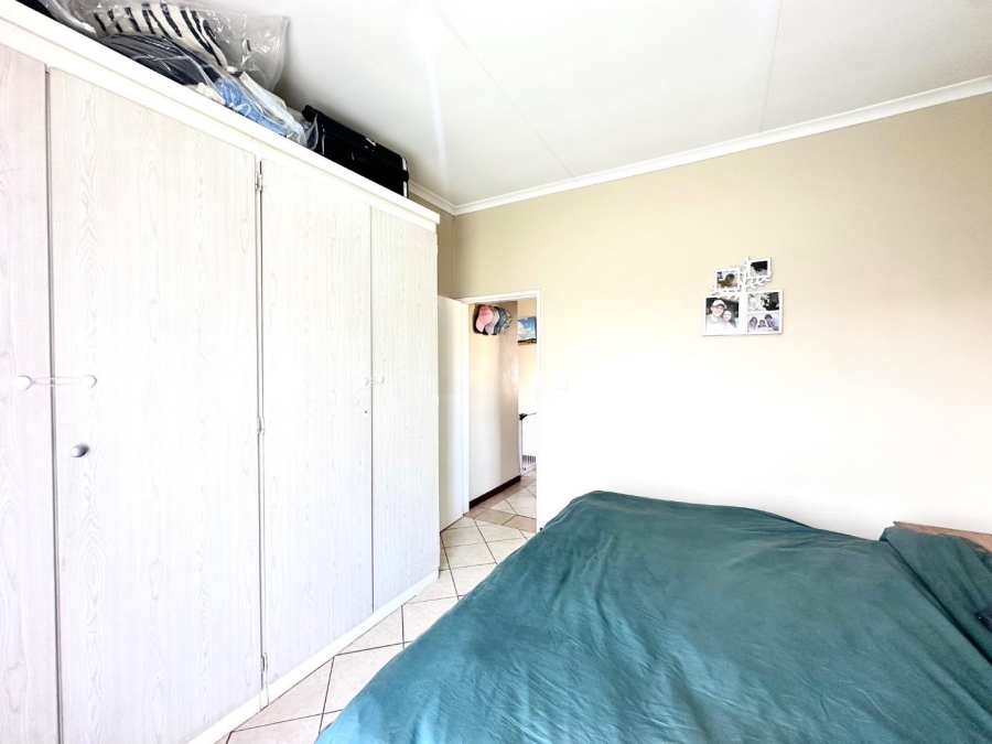 2 Bedroom Property for Sale in Mooikloof Ridge Gauteng