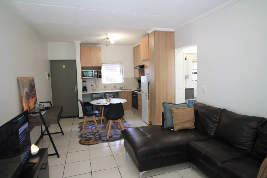 To Let 1 Bedroom Property for Rent in Paulshof Gauteng