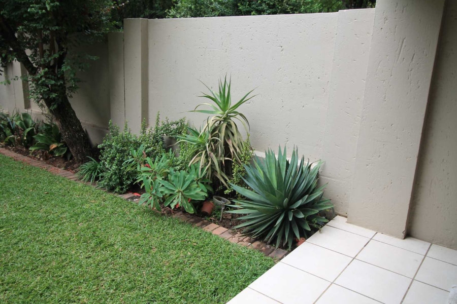 To Let 1 Bedroom Property for Rent in Paulshof Gauteng