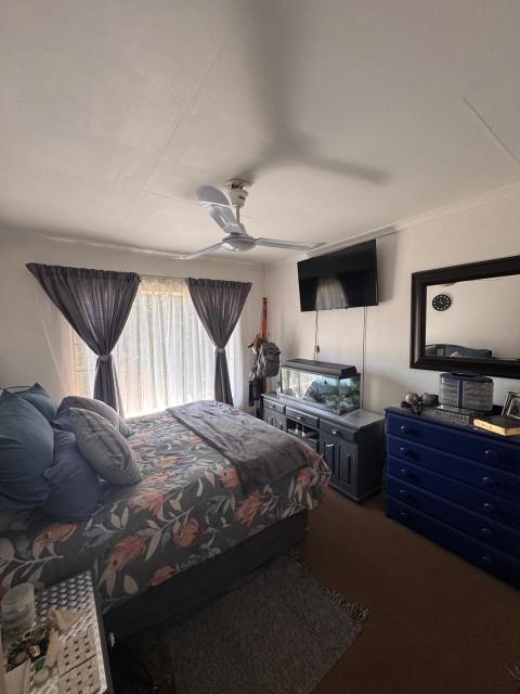 2 Bedroom Property for Sale in Faerie Glen Gauteng