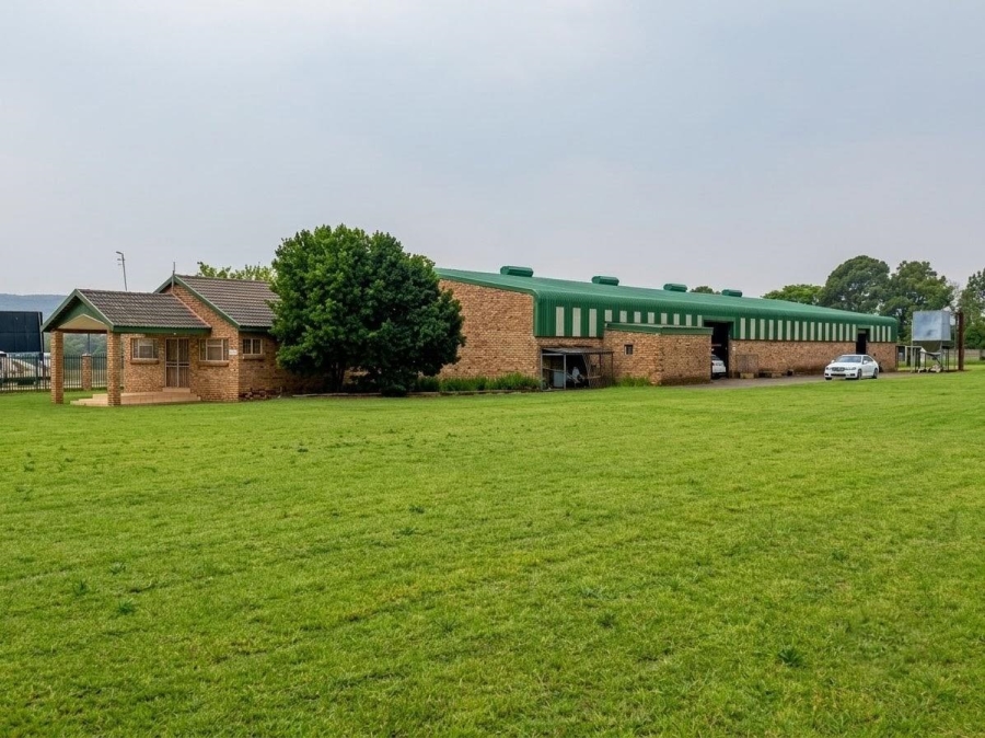 Commercial Property for Sale in Zandfontein AH Gauteng
