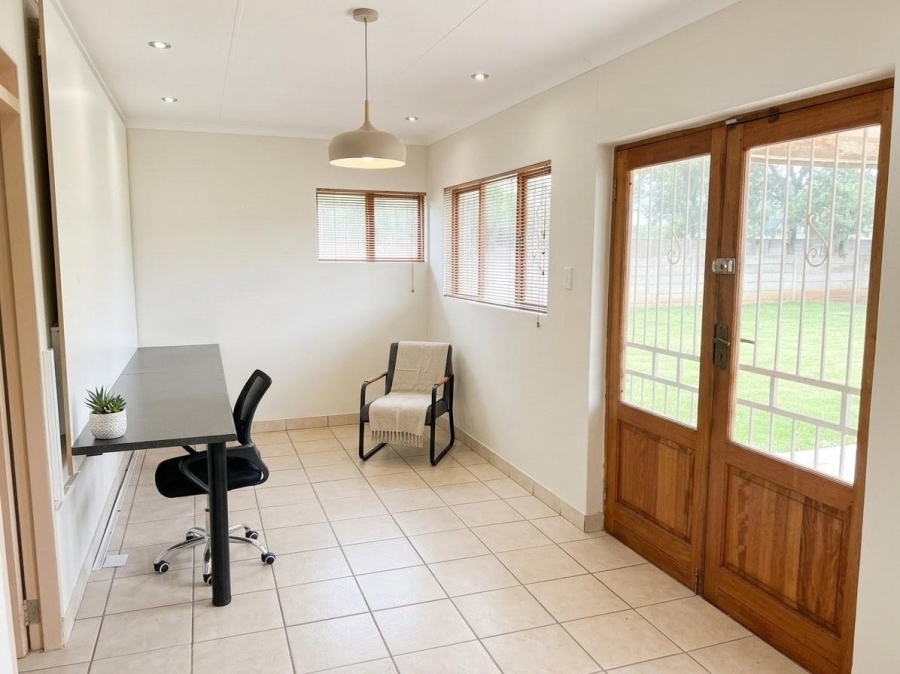 Commercial Property for Sale in Zandfontein AH Gauteng