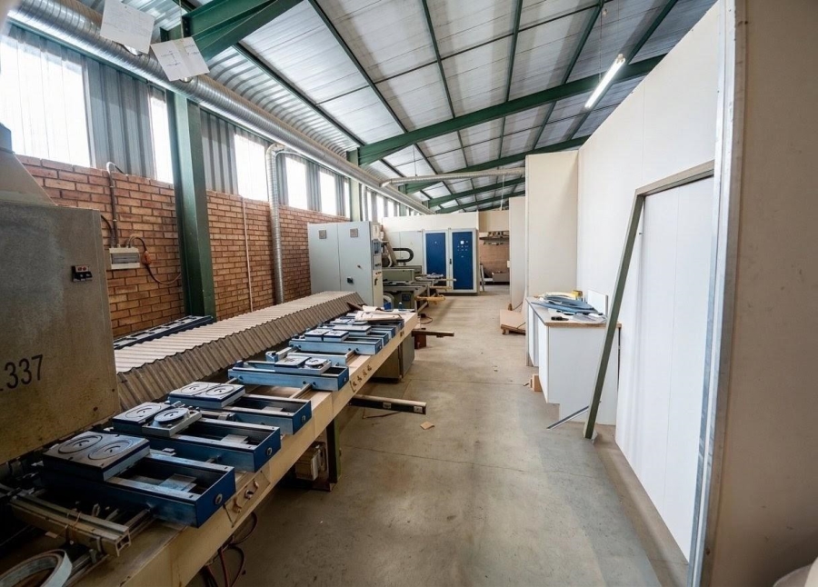 Commercial Property for Sale in Zandfontein AH Gauteng