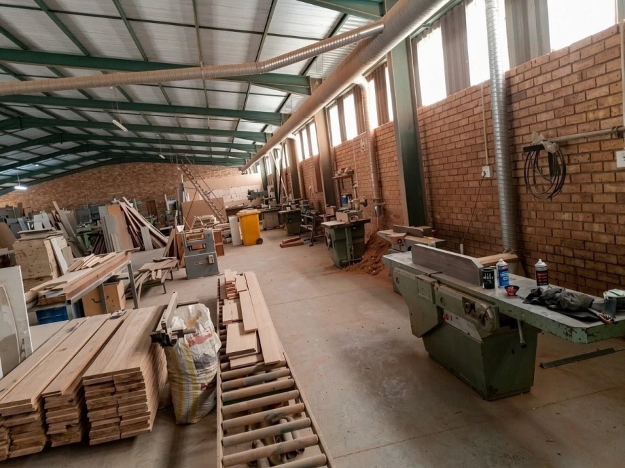 Commercial Property for Sale in Zandfontein AH Gauteng