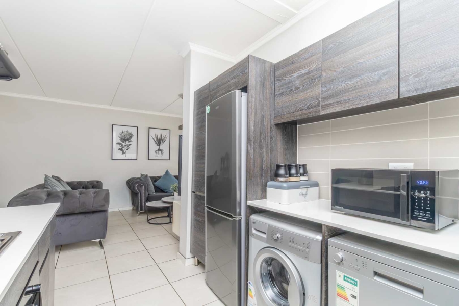 3 Bedroom Property for Sale in Olivedale Gauteng