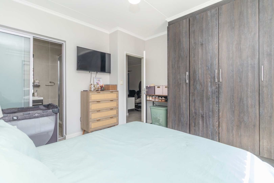3 Bedroom Property for Sale in Olivedale Gauteng