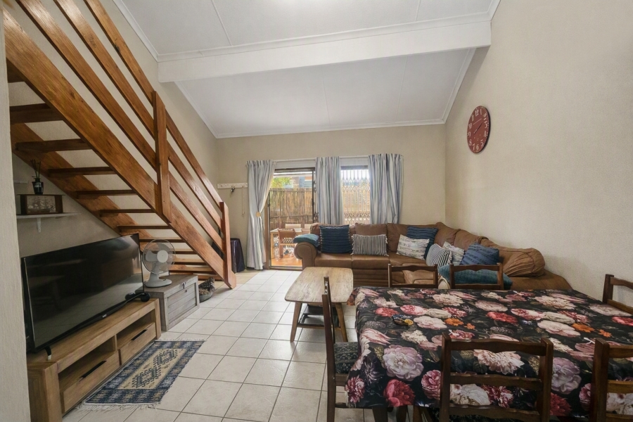 3 Bedroom Property for Sale in Honeydew Ridge Gauteng