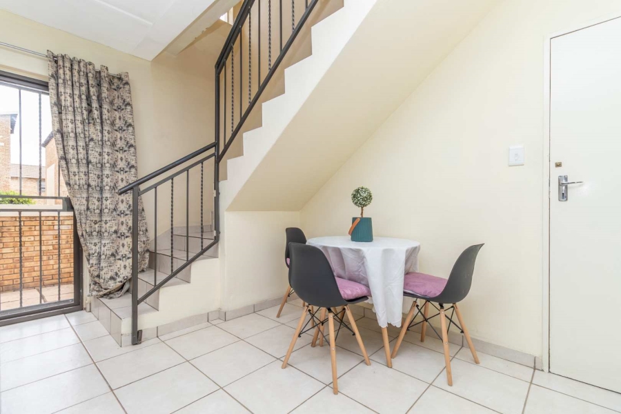 To Let 3 Bedroom Property for Rent in Wilgeheuwel Gauteng