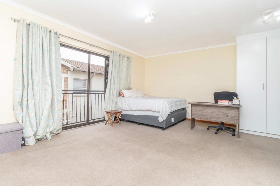 To Let 3 Bedroom Property for Rent in Wilgeheuwel Gauteng