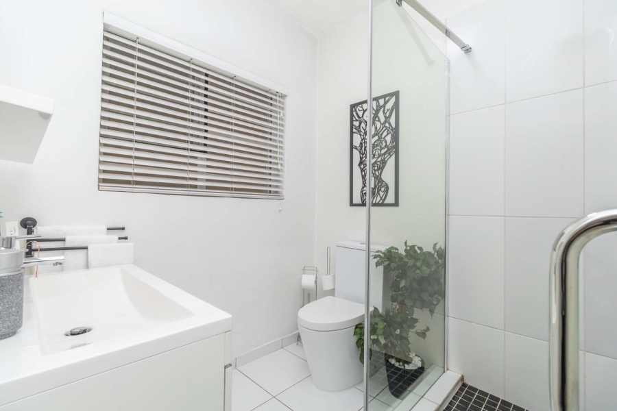 1 Bedroom Property for Sale in Paulshof Gauteng