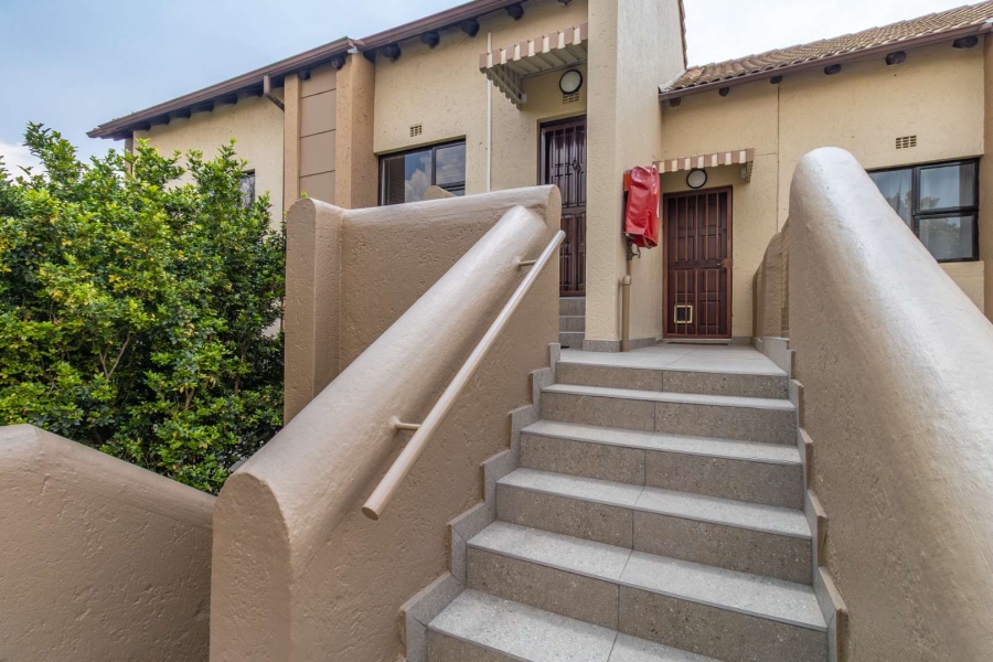 1 Bedroom Property for Sale in Paulshof Gauteng