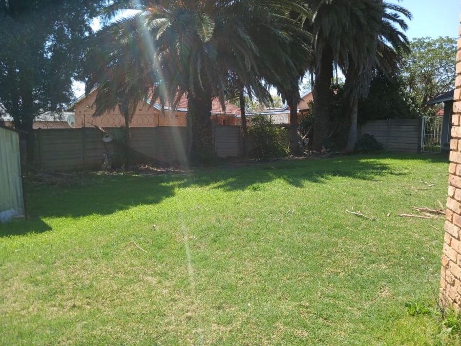 0 Bedroom Property for Sale in Sherwood Gardens Gauteng