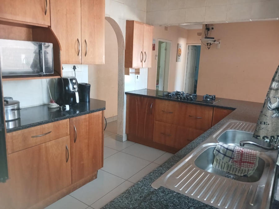 0 Bedroom Property for Sale in Sherwood Gardens Gauteng