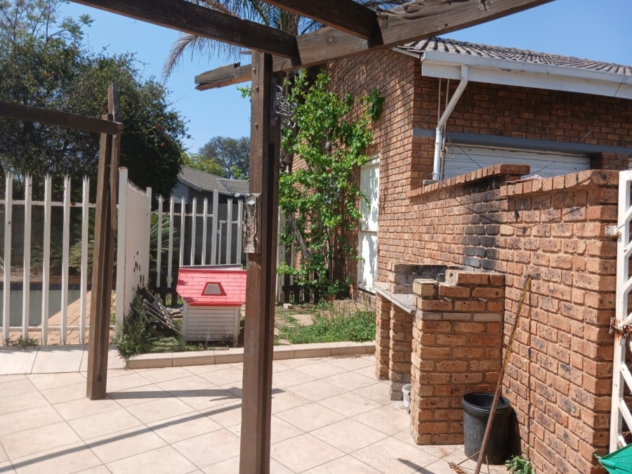 0 Bedroom Property for Sale in Sherwood Gardens Gauteng