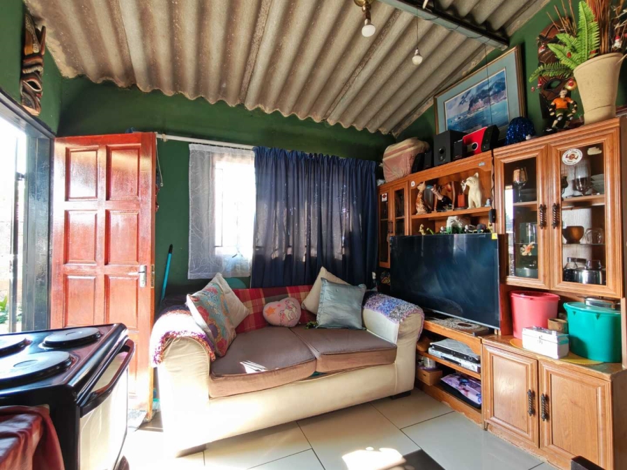 8 Bedroom Property for Sale in Cosmo City Gauteng
