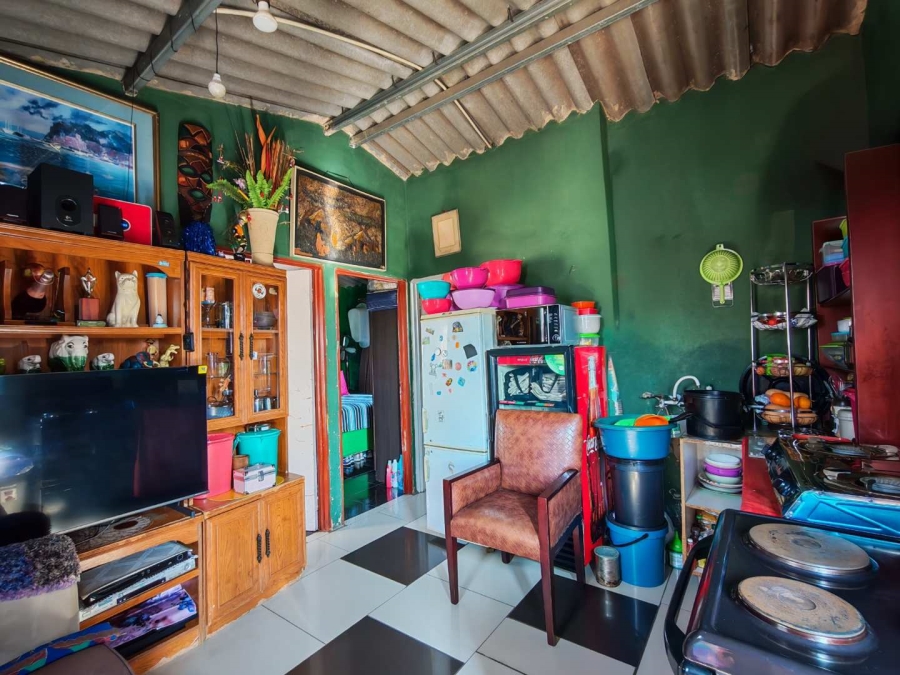 8 Bedroom Property for Sale in Cosmo City Gauteng