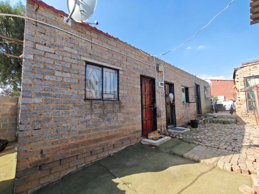 8 Bedroom Property for Sale in Cosmo City Gauteng